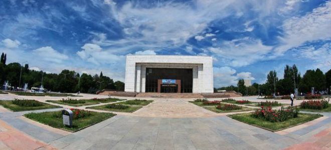 Буранный полустанок — краткое содержание рассказа айтматова
