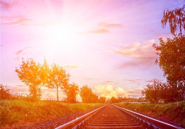 Железная дорога - краткое содержание стихотворения Некрасова